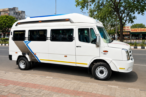 17 Seater Tempo Traveller Hire in Gorakhpur